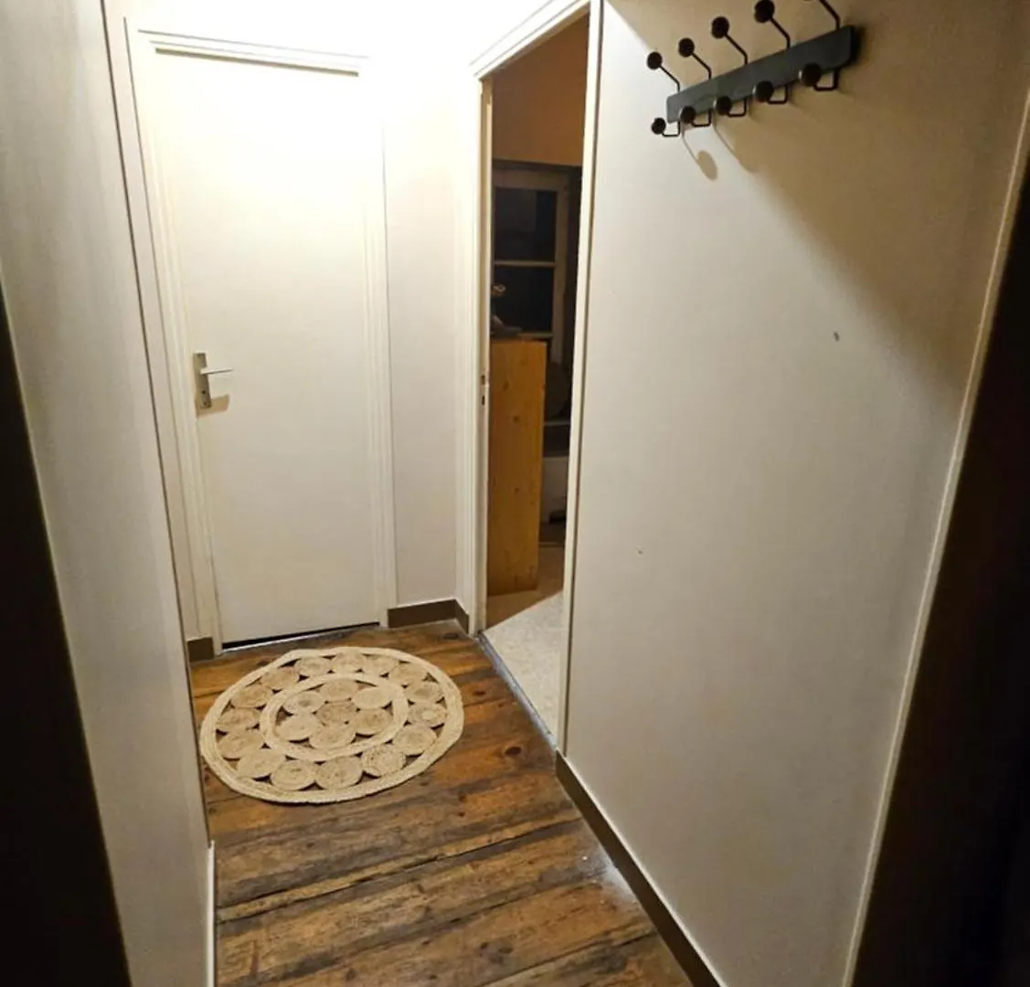 Appartement Entier, 2 Chambres, 7 Couchages, Tout Equipe La Forest-Landerneau Apartman